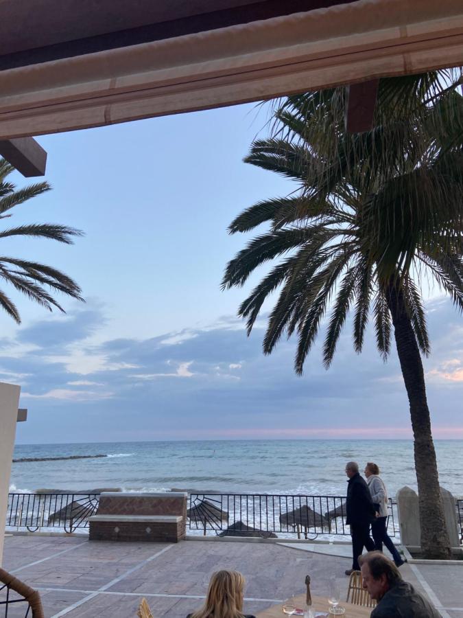Marbella Skol Lägenhet Exteriör bild